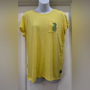 Patagonia Yellow Pineapple Pocket  T-Shirt Size Large